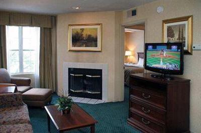 фото отеля Homewood Suites by Hilton Columbus / Worthington