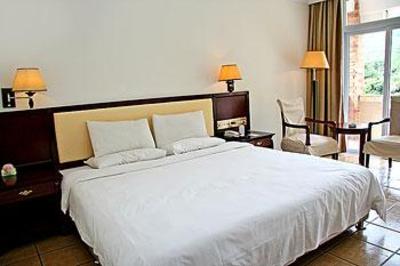 фото отеля Huandao Beach Hotel