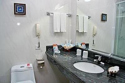 фото отеля Huandao Beach Hotel