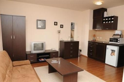 фото отеля Home Care Apartments