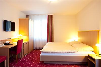 фото отеля Waldhotel Forellenhof