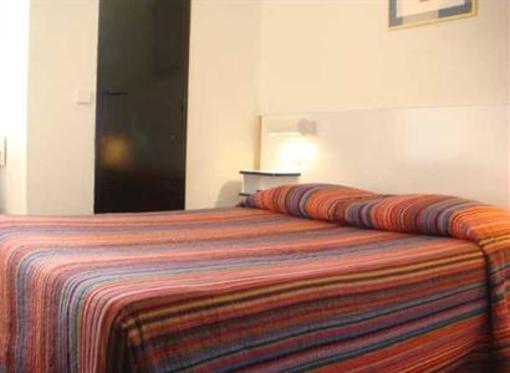 фото отеля Hotel Parc Azur (Ollioules)