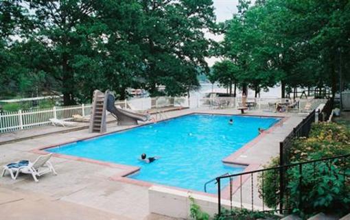 фото отеля Schooner Creek Resort