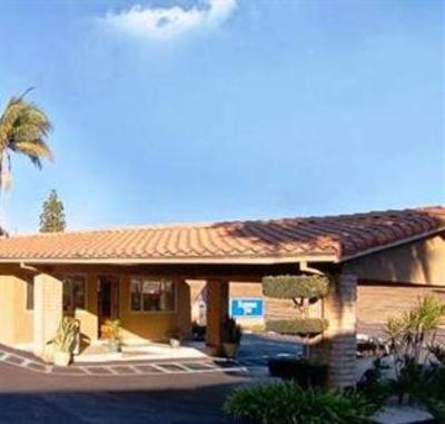фото отеля Rodeway Inn Fallbrook