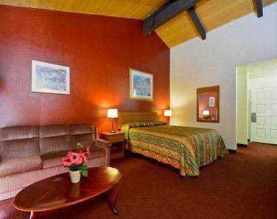 фото отеля Rodeway Inn Fallbrook