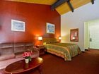 фото отеля Rodeway Inn Fallbrook