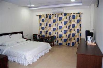 фото отеля Sravya Compact Residency Hotel Hyderabad