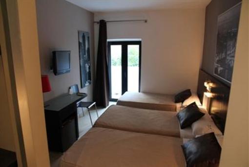 фото отеля Hostal Central Ceuta