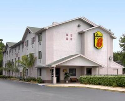 фото отеля Super 8 Leesburg