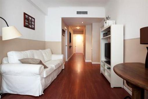 фото отеля L.i.Bcn Apartment ILilla Diagonal