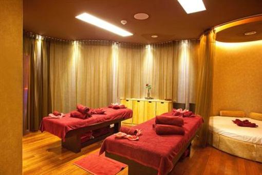 фото отеля Gleboczek Vine Resort& Spa