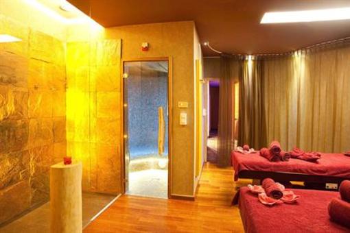 фото отеля Gleboczek Vine Resort& Spa