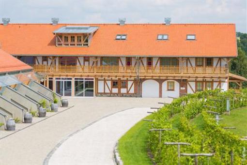 фото отеля Gleboczek Vine Resort& Spa
