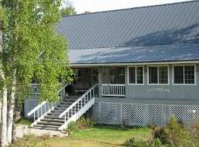 фото отеля Log Cabin Inn