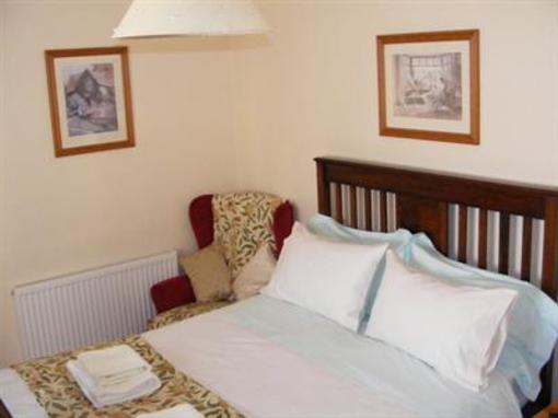 фото отеля Amadis Bed and Breakfast