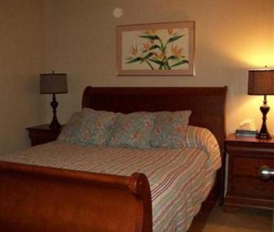 фото отеля Sunbird Suites