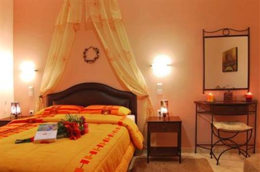 фото отеля Anesis Rooms