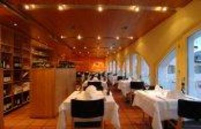 фото отеля Wohlfühlhotel Curuna Scuol