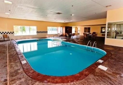 фото отеля Red Roof Inn Milan Sandusky