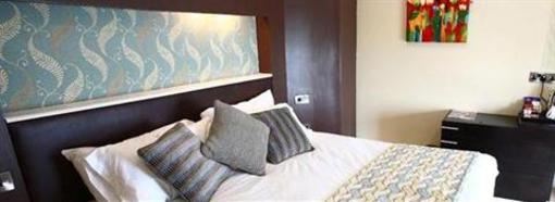 фото отеля Dovey Inn
