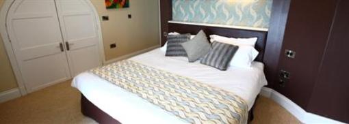 фото отеля Dovey Inn