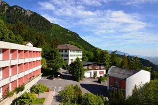 фото отеля Alvier Seminar- und Ferienhotel