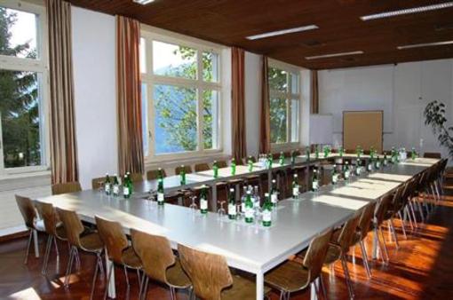 фото отеля Alvier Seminar- und Ferienhotel