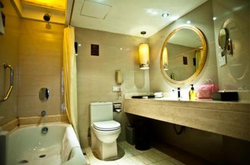 фото отеля Huidong Hotel