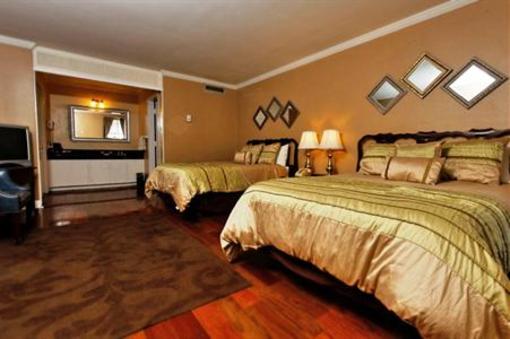 фото отеля Malaga Inn