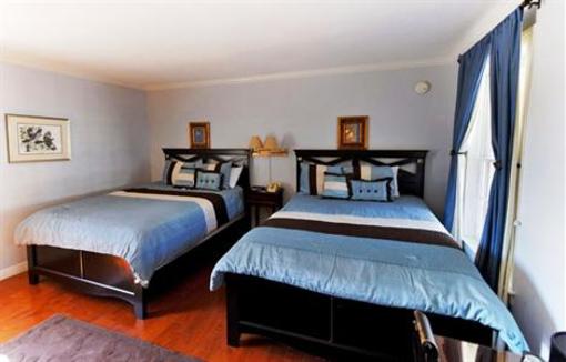 фото отеля Malaga Inn