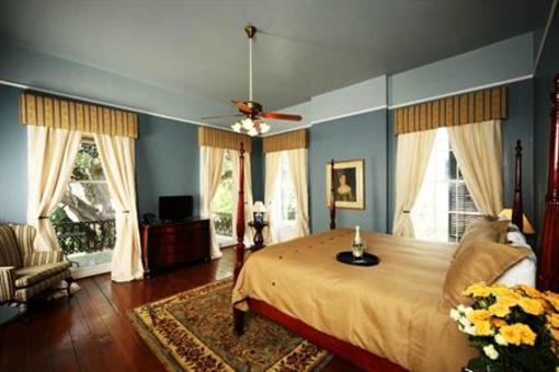 фото отеля Malaga Inn
