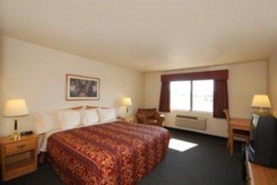 фото отеля AmericInn Lodge & Suites Merrill