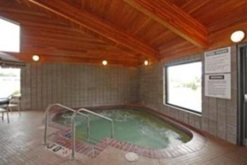 фото отеля AmericInn Lodge & Suites Merrill