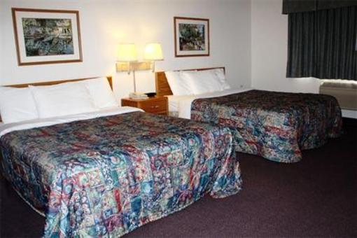 фото отеля Fair Bridge Inn And Suites Thorp