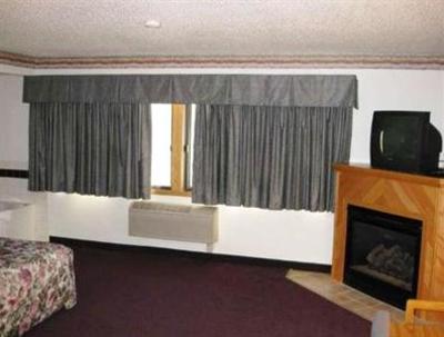 фото отеля Fair Bridge Inn And Suites Thorp