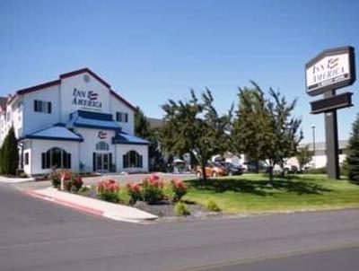 фото отеля Inn America A Budget Motel