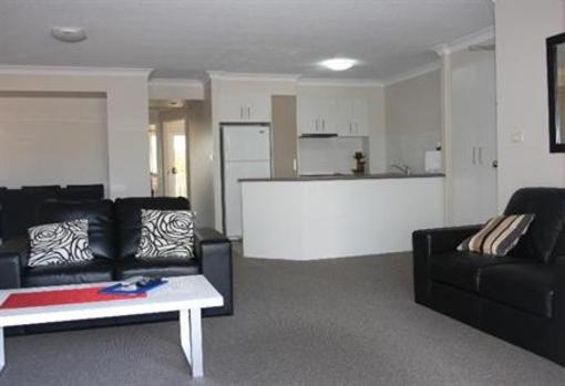 фото отеля Bayview Bay Apartments