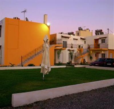 фото отеля Kris Apartments Platanias