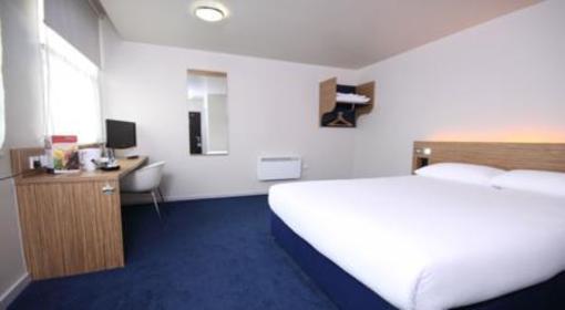 фото отеля Travelodge Norwich Central Riverside