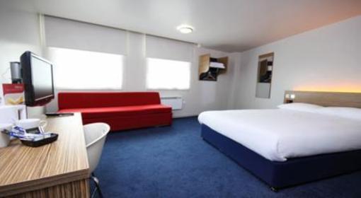 фото отеля Travelodge Norwich Central Riverside
