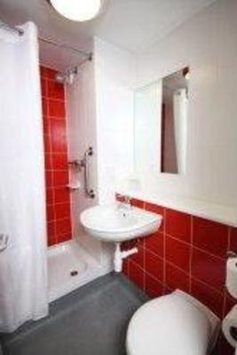фото отеля Travelodge Norwich Central Riverside