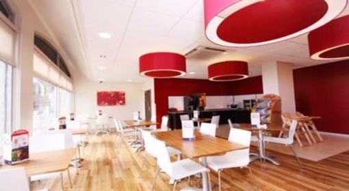 фото отеля Travelodge Norwich Central Riverside