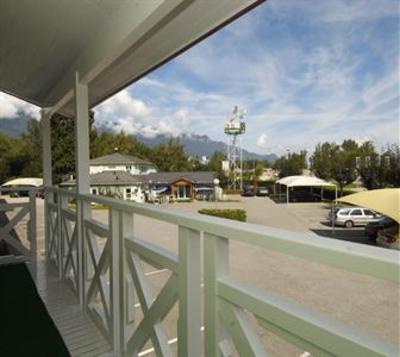 фото отеля Fasthotel Chambery