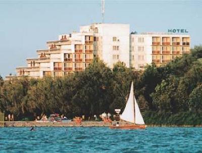 фото отеля Hotel Aranypart