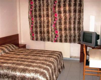 фото отеля Tasiana 2 Apartments Geotanya Complex Yermasoyia