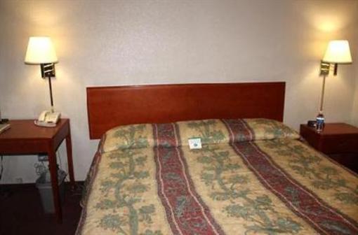 фото отеля Good Nite Inn Calabasas
