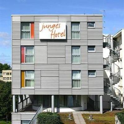 фото отеля Junges Hotel Hamburg