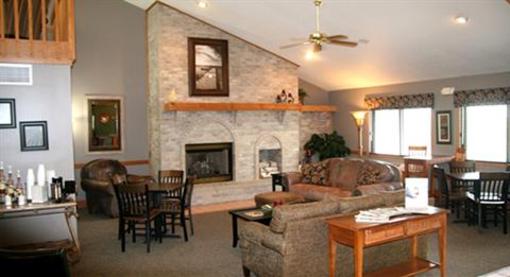 фото отеля AmericInn Lodge and Suites Tomah