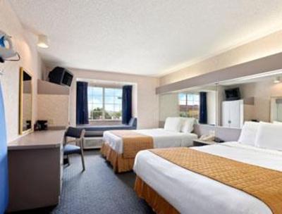 фото отеля Microtel Inn Bowling Green