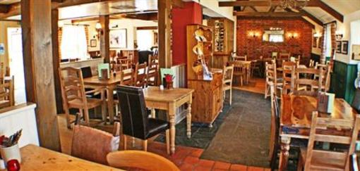 фото отеля The Walnut Tree Inn